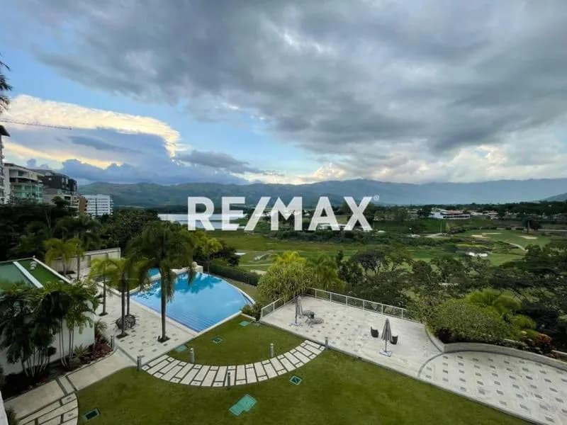 APARTAMENTO EN ALQUILER. Conj. Resd. Casablanca. Urb. Terrazas del Country, Altos de Guataparo, Valencia.