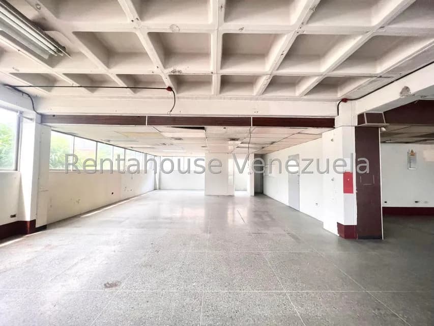 Comercial (Local Comercial) en Venta en La Urbina, Distrito Metropolitano