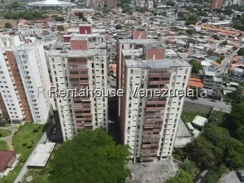 Diana Blanco Vende Acogedor Apartamento Al Este De Barquisimeto, Cocina Moderna, Ambiente Acogedor Y Seguridad 24/7.