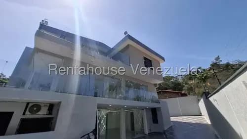 Ir / Lujo, Modernidad Y Exclusividad En El Corazón De Macaracuay , Ubicada Estratégicamente Dentro De Una Urbanización Cerrada, En Venta // Mls #26-13794