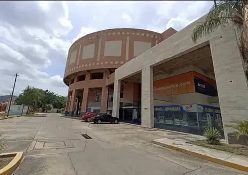Alquiler De Local Comercial En C.c. Cristal Naguanagua
