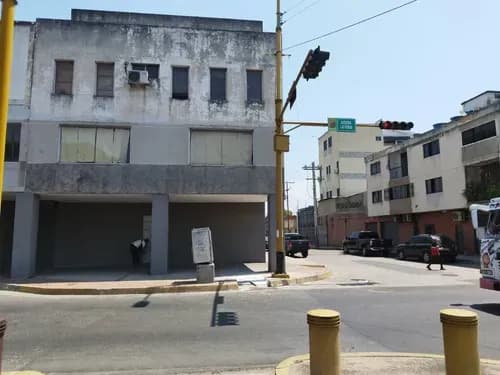 En Venta Edificio En La Avenida Bolivar Sur Las Ferias Ns