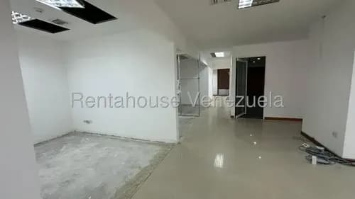 En Alquiler Espacio Versátil En Tres Niveles, Mls #26-18009