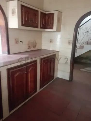 Se Vende Casa Comercial Barrio Central ,calle Silva