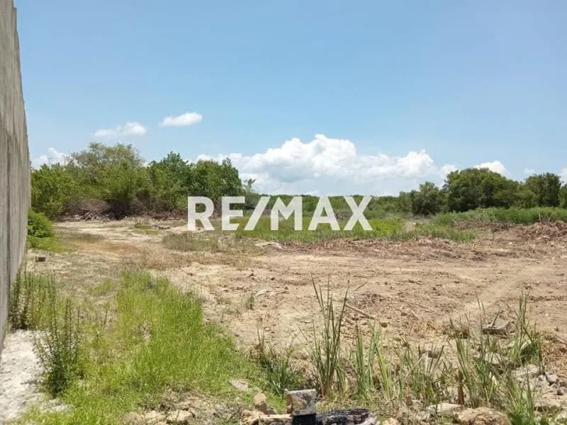 EN VENTA TERRENO DE 9.432,20 M2 EN EL SECTOR CENTUCA DETRÁS DE LA POLAR Y A POCOS METROS DE LA CARRETERA NACIONAL MORON-CORO EXCELENTE OPORTUNIDAD DE INVERSION