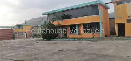 Oportunidad Única Para El Sector De Transporte! Presentamos Un Terreno Comercial Excepcional De 4,058 M2, Diseñado Específicamente Para Satisfacer Las Necesidades Del Sector De Transporte.