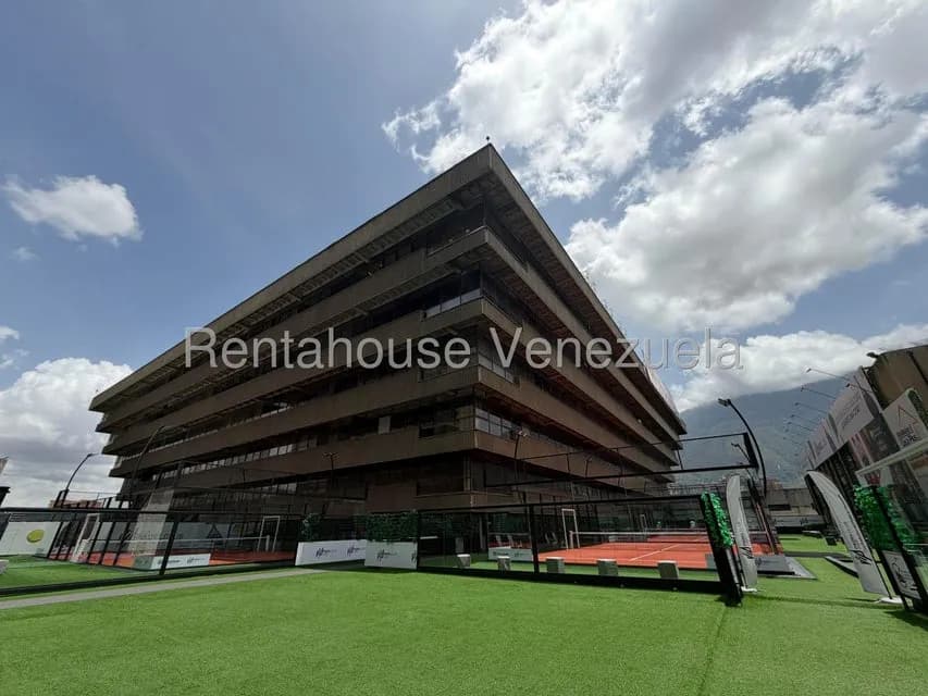 Comercial (Oficina) en Alquiler en Chuao, Distrito Metropolitano