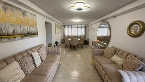 Apartamento Esquinero En Venta Ubicado En La Castra.