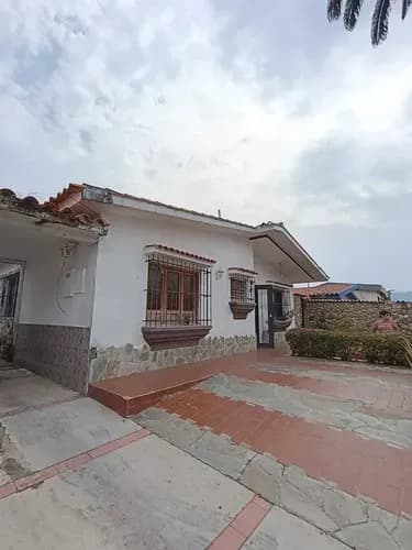 Casa En Trigal Norte De Una Planta En Calle Cerrada Ofg-sf
