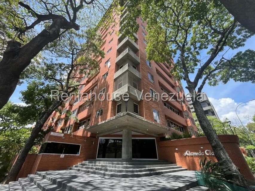 Apartamento (1 Nivel) en Alquiler en El Rosal, Distrito Metropolitano