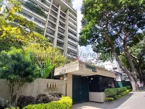 Hermoso Apartamento En Alquiler Altamira Mls #26-8515