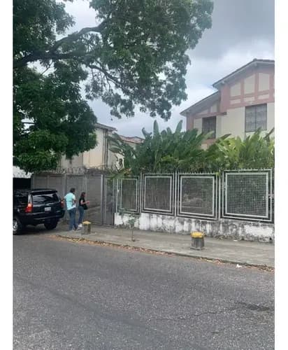 Se Venden Casas 1155m2 La Florida 1847