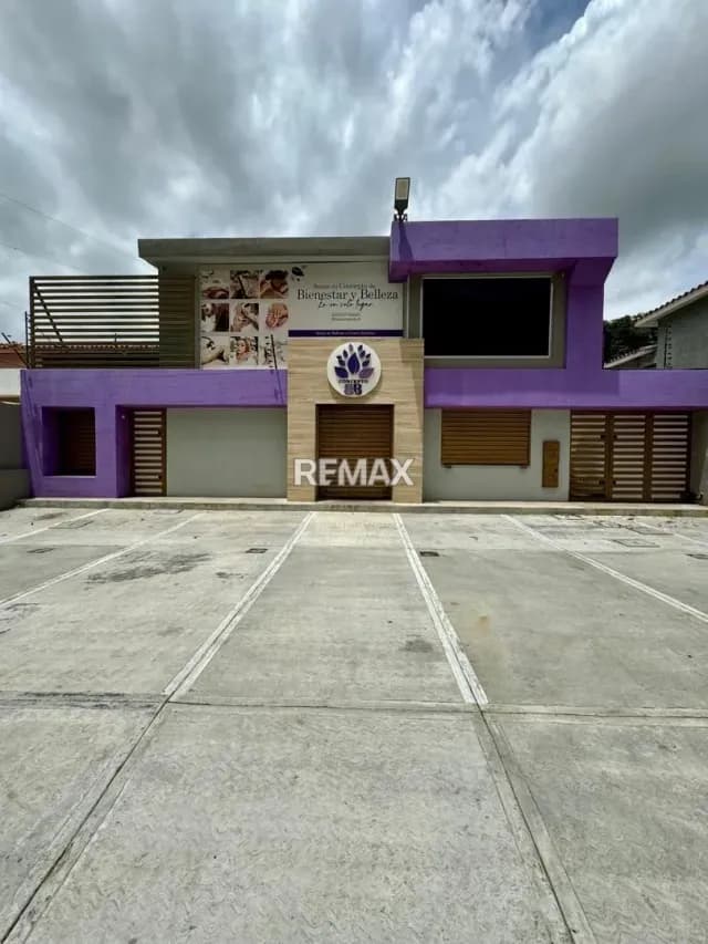 SE ALQUILA CASA USO COMERCIAL EN SAN JOSE DE TARBES VALENCIA