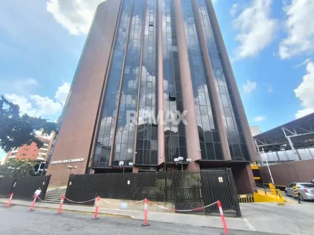 Oficina en venta en Los Dos Caminos