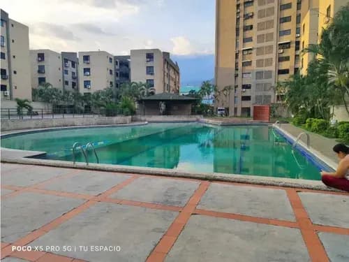 En Venta Apartamento 74.5 Mts2 Urb. La Vaquera-guarenas
