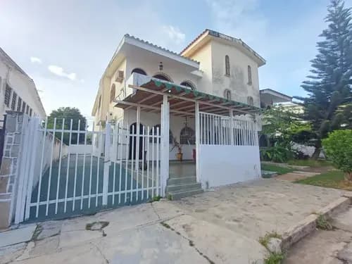 Barbara Rueda Vende Aparto Quinta En La Urbanizacion Trigal Sur Valencia Carabobo Venezuela
