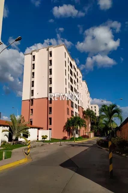 APARTAMENTO NUEVO BOSQUE ALTO EN VENTA