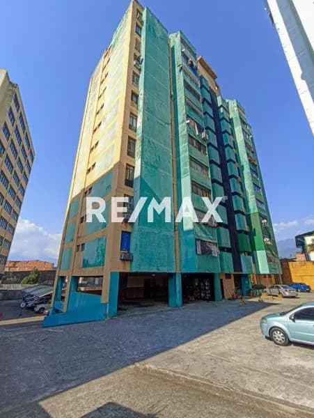 VENTA APARTAMENTO TORRE CRENCO
