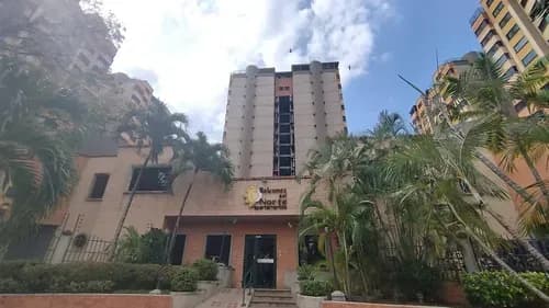 Apartamento En Venta La Granja Naguanagua Residencias Balcones Del Norte. Planta Al 50%, Pozo De Agua, Cerca De Zona Comercial Y Fácil Acceso A La Avenida. Dapo