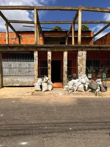 Casa En Venta En La Romana Cerca Ricardo Urriera Valencia Le