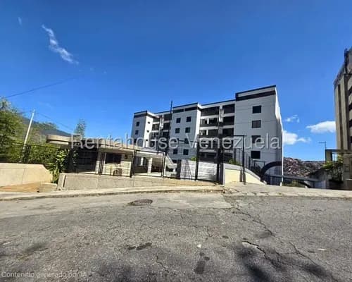 Espectacular Apartamento Listo Para Habitar Urb. Miranda 26-13538