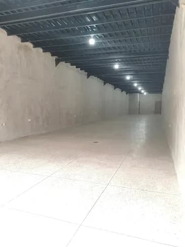 Local Comercial, Espacio Perfecto Para Tu Negocio, Ubicado En Pleno Centro De Guacara. Mr10