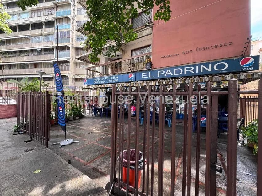 Negocios y Empresas (Alimentos y Bebidas) en Venta en Los Chaguaramos, Distrito Metropolitano