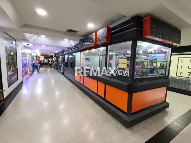 Local en alquiler en el Centro Comercial Guaparo