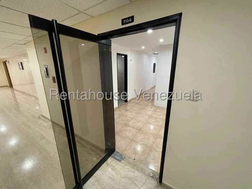 Comercial (Local Comercial) en Alquiler en Avenida Bolivar, Aragua