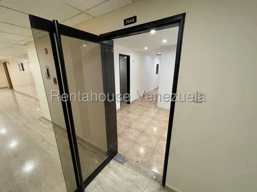 Comercial (Local Comercial) en Alquiler en Avenida Bolivar, Aragua