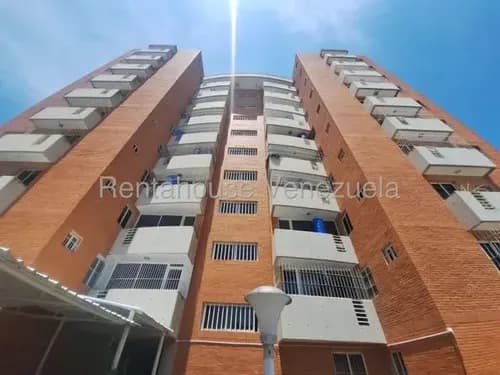 Apartamento En Venta En Barquisimeto Zona Del Este Codigo 2 6 5 7 7 4 Mildred Espacios Bien Distribuidos: El Apartamento Cuenta Con Una Sala-comedor Muy Amplia, Perfecta Para Reuniones Con Familiares