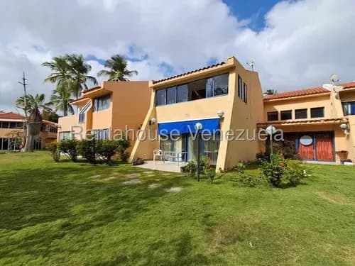 Teresita Luigi Vende Acogedor Townhouse Amoblado En Caribbean Suites (tucacas) Tl 26-14909