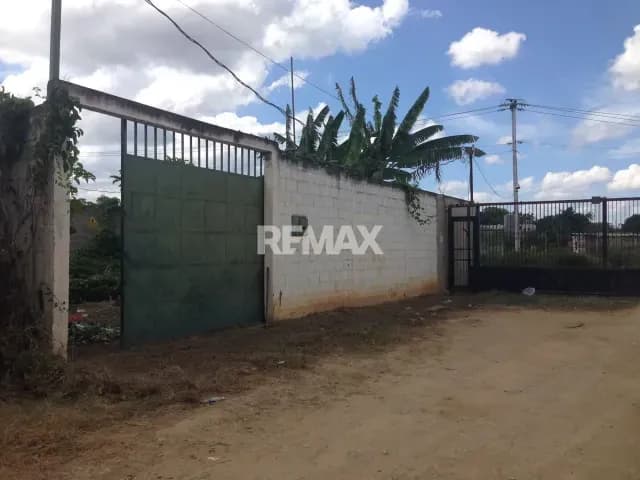 VENDO TERRENO EN CABUDARE