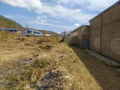 Terreno En Venta En Zona Industrial Castillito San Diego. Inmobiliaria Maggi 1975