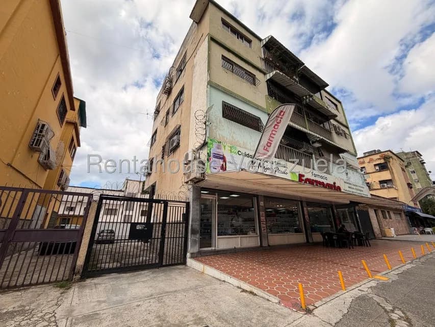 Apartamento (1 Nivel) en Alquiler en Vista Alegre, Distrito Metropolitano
