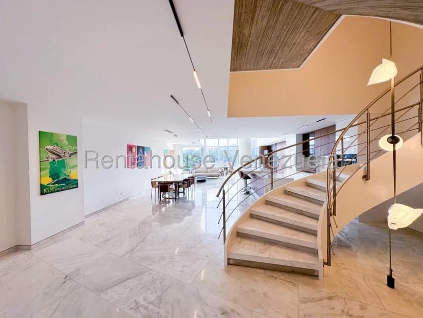 Apartamento (Duplex) en Alquiler en Las Mercedes, Distrito Metropolitano