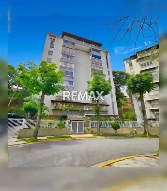 ALQUILER DE APARTAMENTO EN MACARACUAY