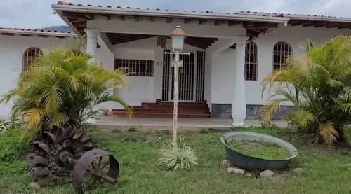 Confortable Casa En Belensate De Una Sola Planta
