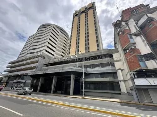 Oficina Remodelada En Venta Maracay Torre Cosmopolitan Calicanto Listo Para Firmar #25-202 Rm
