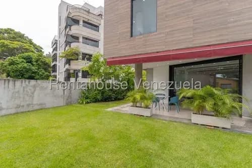 Bella Casa En Venta Santa Eduvigis 26-11945 Er