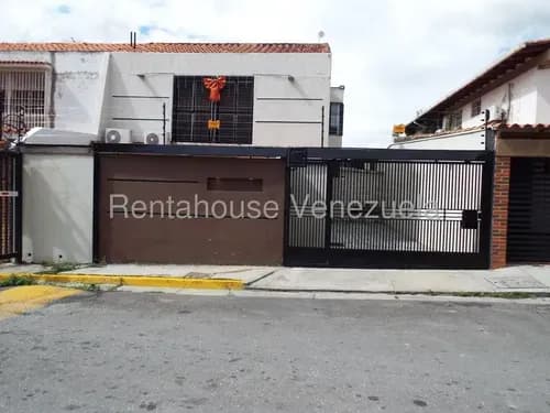 Y.a / Casa En Venta - Alto Hatillo / Mls #26-12122