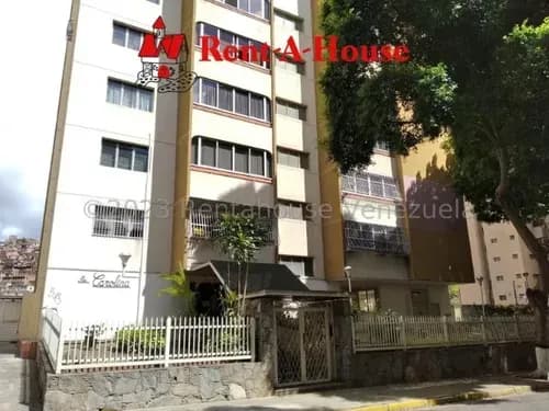 Apartamento En Venta En La Urbina 26-11512