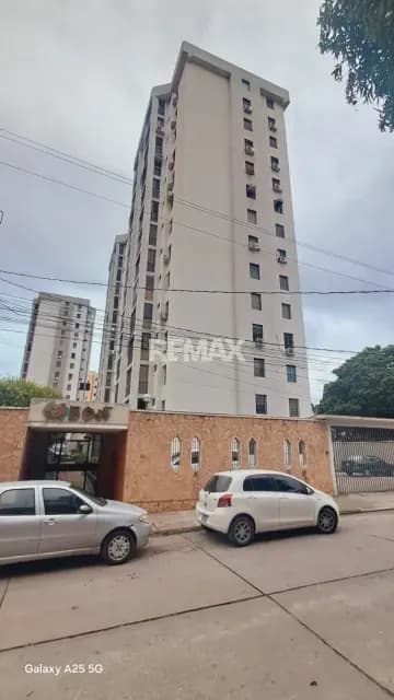 Alquiler de Apartamento en la Urbanizacion del este