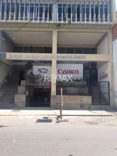 Alquiler de Oficina 68,18 Mtrs2, Piso 2, Edif. IPASME, Guatire Venezuela
