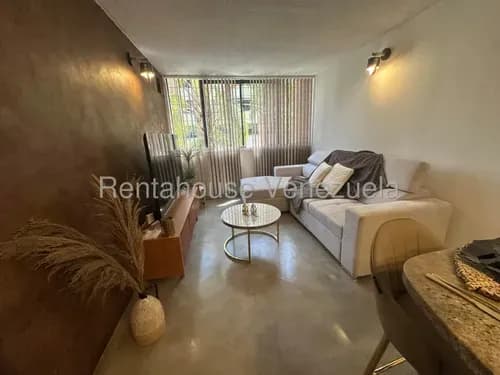 Ip Alquilo Apartamento En Los Naranjos Humboldt 26-19419 Yf