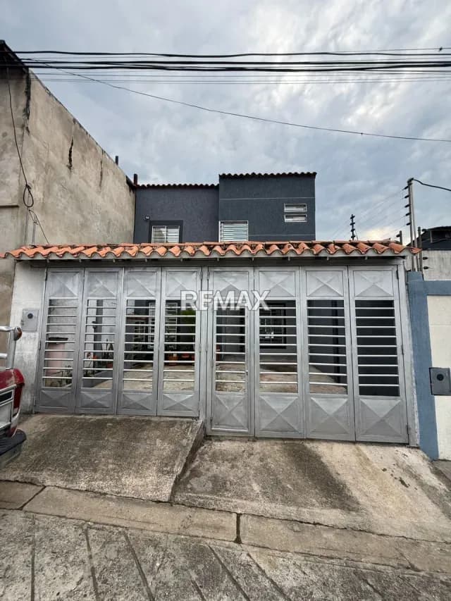 VENTA DE CASA EN RUBIO