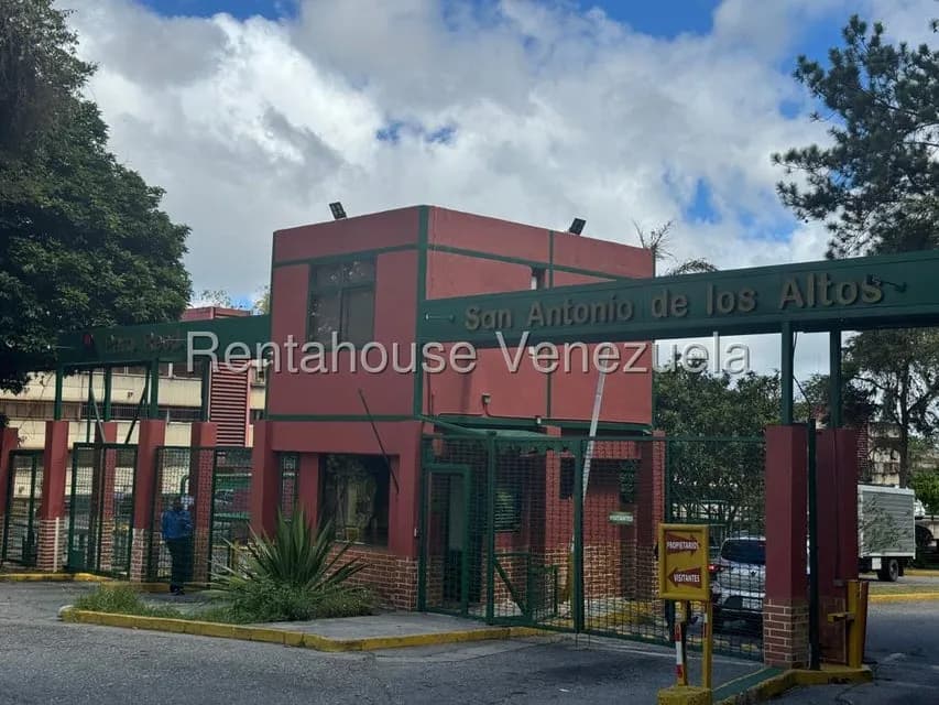 Apartamento (1 Nivel) en Venta en La Rosaleda, Miranda