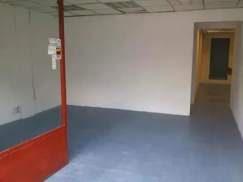 Oportunidad De Alquiler Local A Pie De Calle En Av. Principal San José De 80m2