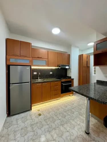 Apartamento Monoambiente En Venta En Residencias Puerta Real Urbanizacion Mañongo Naguanagua. St