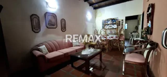 En venta Casa en Urb. Tierra del Sol, Sector Tipuro, Maturín.